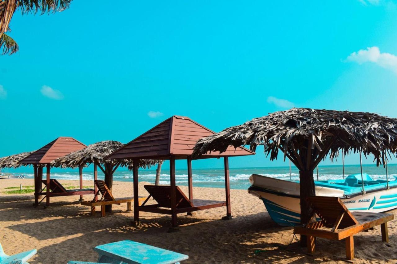 Mithra Paradise Beach Hotel Nilaveli Zewnętrze zdjęcie